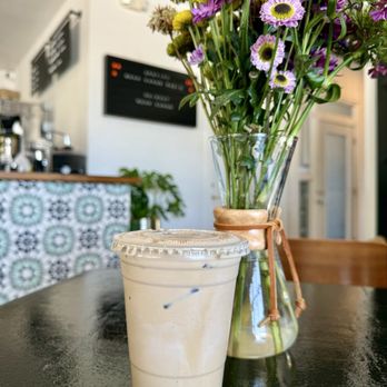 Aristocrat Coffee Roasters - Iced Vanilla Breve - Coffee & Tea Near Me - Chandler, Arizona Aristocrat Coffee Roasters - Iced Vanilla Breve - Coffee & Tea Near Me - Chandler, Arizona