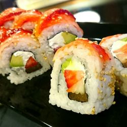Sumo - Rollo Uramaki