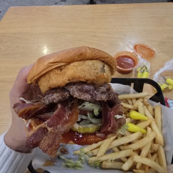 Eat Fantastic - City Slicker burger - Breakfast & Brunch Near Me - Arcadia, California Eat Fantastic - City Slicker burger - Breakfast & Brunch Near Me - Arcadia, California