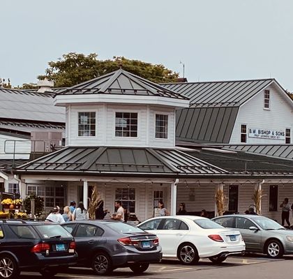 Bishop's Orchards Farm Market & Winery by null