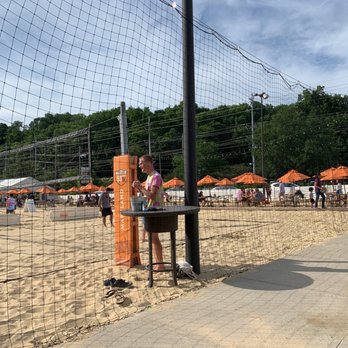 Fifty West Burger Bar - Volleyball Leagues - Burgers Near Me - Cincinnati, Ohio