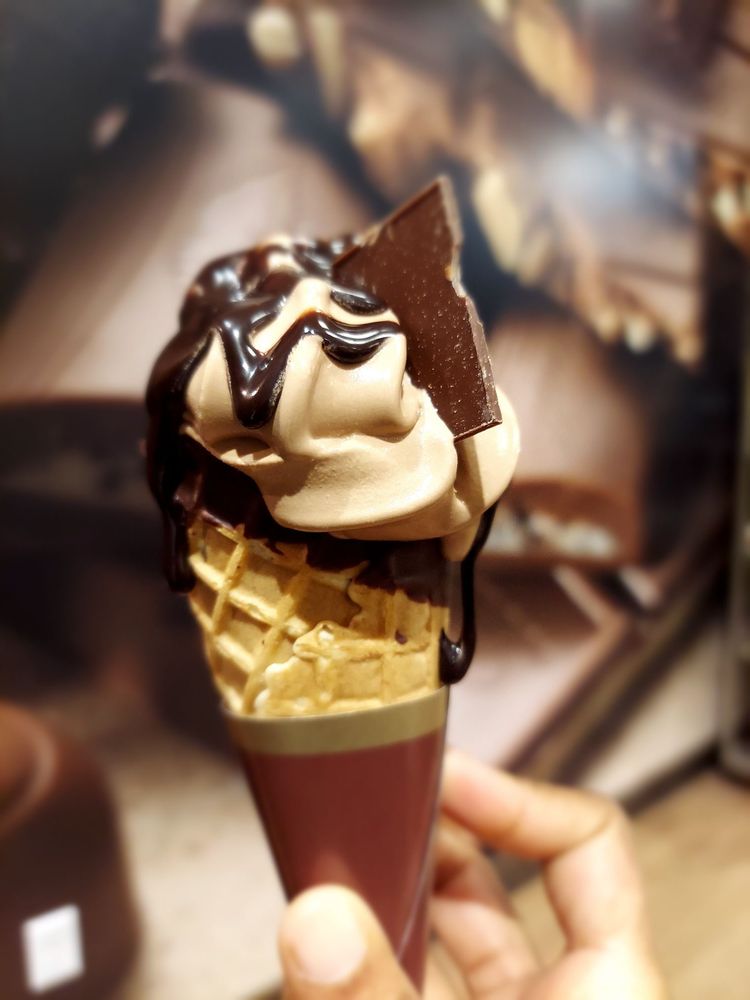 LINDT CHOCOLATE Updated August 2024 29 Photos 1424 State Rt 9