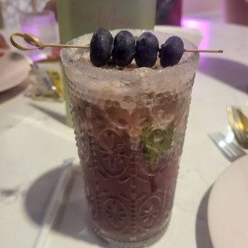Pink Pistachio Cafe - Blueberry virgin mojito - Coffee & Tea Near Me - Somerset, New Jersey