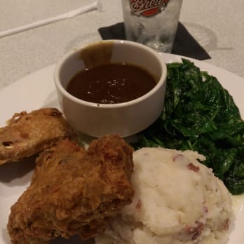 Engine Co No 28 - Fried chicken $19. Looked like it was fried a bit too long and someone stole a piece before it got to my table! Lol. - American Near Me - Los Angeles, California
