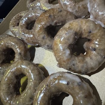 M & M Donuts - Donuts Near Me - Anaheim, California M & M Donuts - Donuts Near Me - Anaheim, California