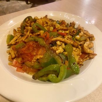 Cozumel - Fajita Rice Bowl Special - chicken with rice and peppers (4 Dec. 2023) - Mexican Near Me - Lakewood, Ohio