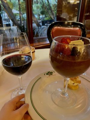 Au Pied de Cochon by null