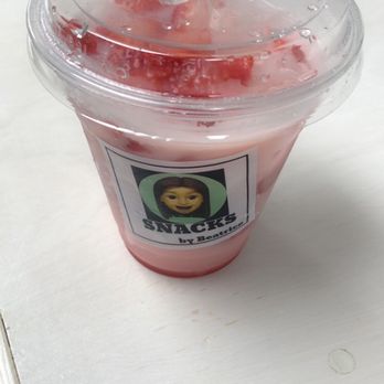 Snacks by Beatrice - Strawberry latte - Coffee & Tea Near Me - Jacksonville, Florida Snacks by Beatrice - Strawberry latte - Coffee & Tea Near Me - Jacksonville, Florida