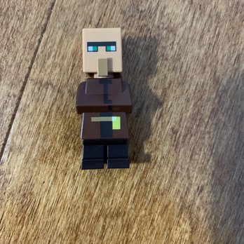 Target - Villager (From LEGO Minecraft Bee Farm Set) - 8/10 - Department Stores Near Me - Livonia, Michigan