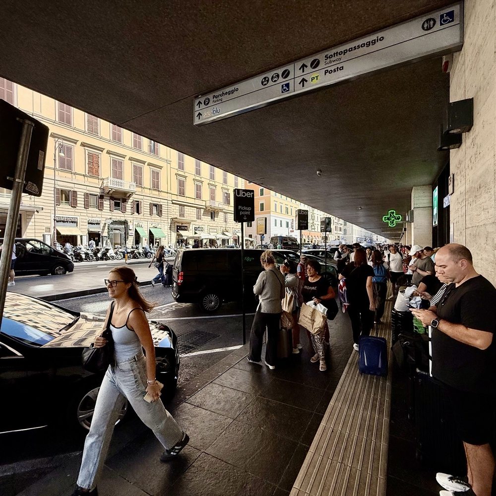 Non-B subtypes account for a large proportion of clustered primary HIV-1  infections in Italy, image size:1000x1000