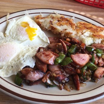 Cafe 66 - Polish sausage, Mexican style. (Jalapeños added) eggs over easy, hashbrowns, cooked to perfection. - Mexican Near Me - Albuquerque, New Mexico