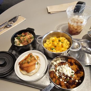 Capital One Lounge - Airport Lounges Near Me - Dallas, Texas