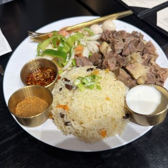 Kusan Bazaar | Silk Road Grill & Noodles 龟兹集市 - Halal Near Me - Mountain View, California