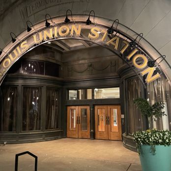 St. Louis Union Station - Hotels Near Me - St. Louis, Missouri