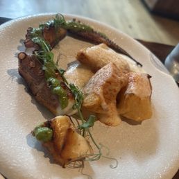 Pulpo a La Plancha Pulpo a La Plancha