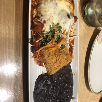 Agave Uptown - Enchiladas con carne asada - Mexican Near Me - Oakland, California