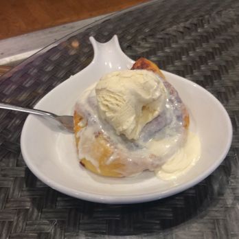 Macado's - The Cinnamon Sensation, it might look good, but trust me it wasn't. - American Near Me - Boone, North Carolina