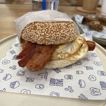 Camp Cove - Breakfast sandwich no cheese - Cafes Near Me - Sacramento, California Camp Cove - Breakfast sandwich no cheese - Cafes Near Me - Sacramento, California