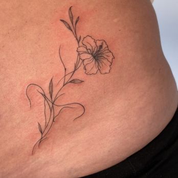 Uma Me Tattoo - Tattoo Near Me - Washington, DC, District of Columbia