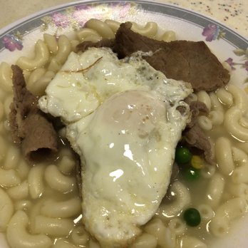 華龍咖啡屋餅店 - Beef with macaroni and egg. It was pretty bad. - Hong Kong Style Cafe Near Me - Hong Kong, HK 華龍咖啡屋餅店 - Beef with macaroni and egg. It was pretty bad. - Hong Kong Style Cafe Near Me - Hong Kong, HK