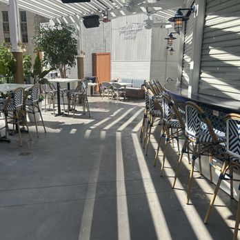 The Hampton Social - Rooftop - Seafood Near Me - Dallas, Texas The Hampton Social - Rooftop - Seafood Near Me - Dallas, Texas