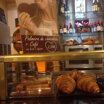 Viena Capellanes - Food Delivery Services Near Me - Madrid, M Viena Capellanes - Food Delivery Services Near Me - Madrid, M