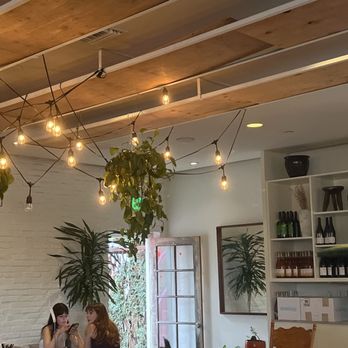AhbA - Ambiance - Breakfast & Brunch Near Me - Costa Mesa, California