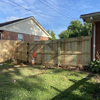 Laredos Fence - Fences & Gates Near Me - Georgetown, Kentucky