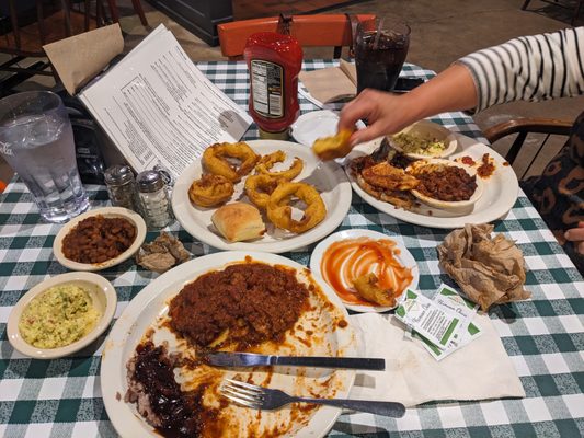 Leonard's Pit Barbecue by null