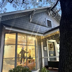 Aligned Pilates Studio - Sweet cottage vibe