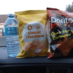 Circle k - Snacks with front of the store in the background ;)