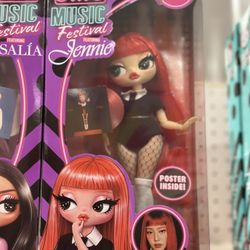For all you JENNIE fans