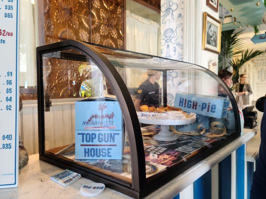 The Famous High Pie at the Top Gun House by null