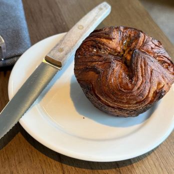 High Street - Kouign-amann - New American Near Me - Philadelphia, Pennsylvania High Street - Kouign-amann - New American Near Me - Philadelphia, Pennsylvania