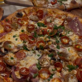 Romana Pizzeria - Delizia Della Casa Pizza - Pizza Near Me - Danville, California