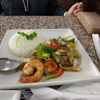 Viet Com - Vietnamese Near Me - Albuquerque, New Mexico