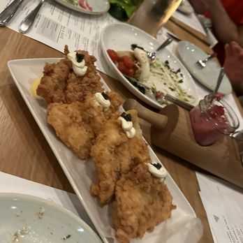 Sixty Vines - Chicken & Caviar - New American Near Me - Charlotte, North Carolina Sixty Vines - Chicken & Caviar - New American Near Me - Charlotte, North Carolina