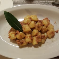 Sadun - Gnocchi with duck sauce.