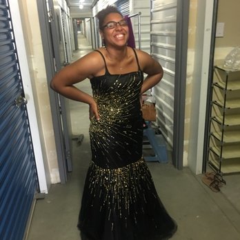 The Dresses and Dreams Project - Look At That Smile! Oh...And That Incredible Dress! - Community Service/Non-Profit Near Me - Wildomar, California The Dresses and Dreams Project - Look At That Smile! Oh...And That Incredible Dress! - Community Service/Non-Profit Near Me - Wildomar, California