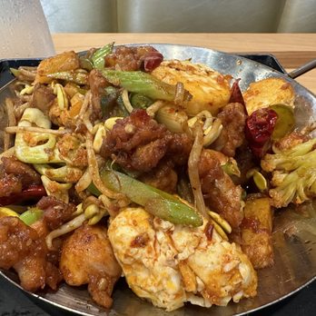 Tasty Dining - Lunch Pot with Thai pepper chicken + Egg tofu side - Szechuan Near Me - San Gabriel, California