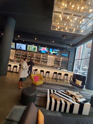 W XYZ Bar by null