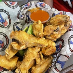 The Post Sports Bar & Grill - Fried Chicken Wings