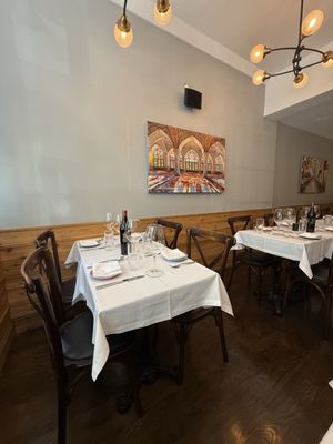 Shiraz Kitchen & Wine Bar by null