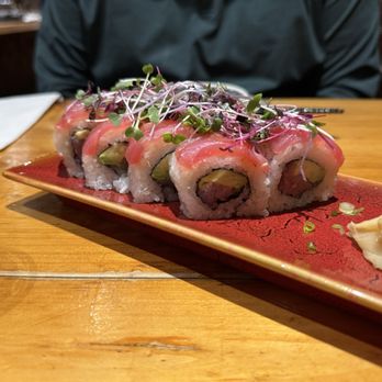 Pai Men Miyake - Double Tuna Roll - Sushi Bars Near Me - Portland, Maine Pai Men Miyake - Double Tuna Roll - Sushi Bars Near Me - Portland, Maine