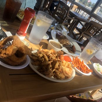 Pelican Reef - Seafood Platter - Seafood Near Me - Theodore, Alabama