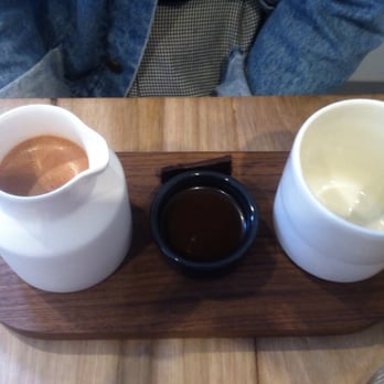 Mörk Chocolate Brew House - Milk chocolate bar with caramel and chocolate pieces - Coffee & Tea Near Me - North Melbourne, VIC Mörk Chocolate Brew House - Milk chocolate bar with caramel and chocolate pieces - Coffee & Tea Near Me - North Melbourne, VIC
