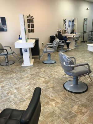 Custom Hair Design & Spa