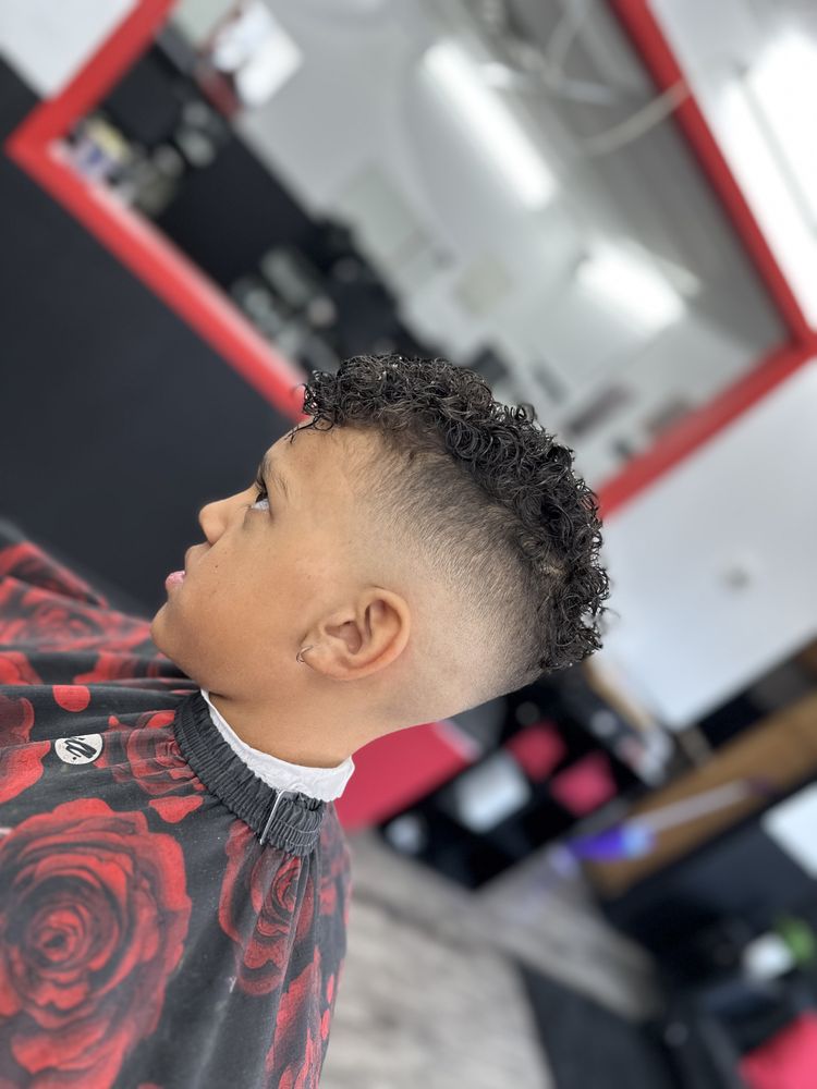 KING KUTZ BARBER STUDIO Updated June 2024 3105 N Yarbrough Dr, El