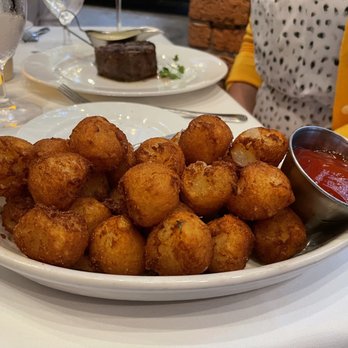 Old Original Bookbinders - Johnnie 's Potatoes - Seafood Near Me - Richmond, Virginia Old Original Bookbinders - Johnnie 's Potatoes - Seafood Near Me - Richmond, Virginia