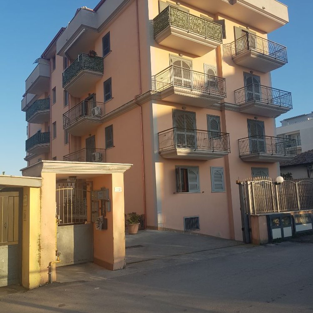 THE BEST 10 REAL ESTATE near PORTICI, NAPOLI, ITALY - Updated 2025 - Hours  - Yelp, image size:1000x1000